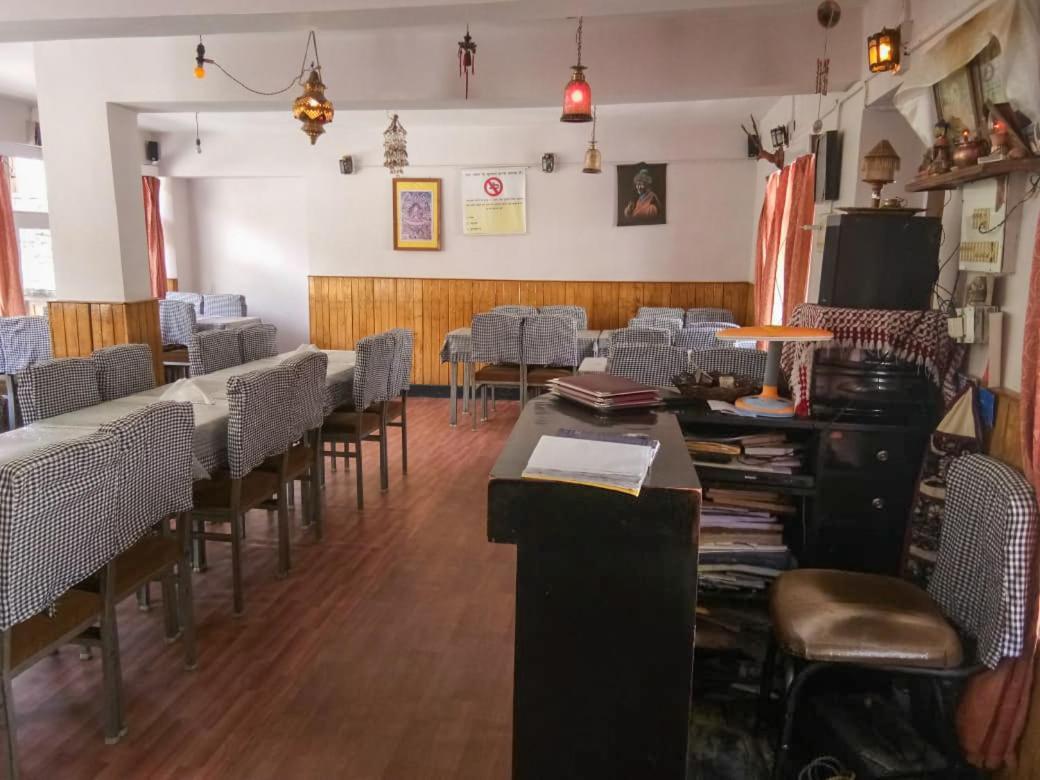 Hotel Gyespa Kyelang Экстерьер фото