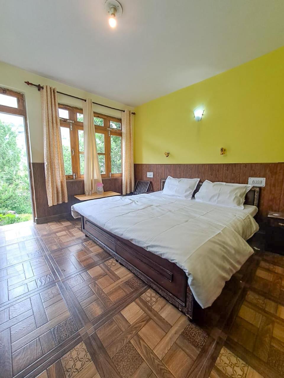 Hotel Gyespa Kyelang Экстерьер фото